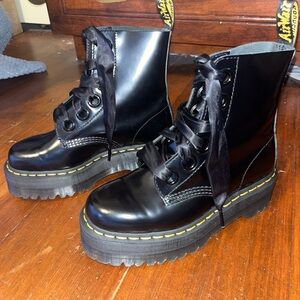 Doc Martens Molly Black Boot